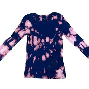 Long sleeve tie dye t shirt bleach/acid wash